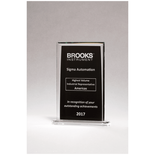 6 3/4 x 10 1/4" Rectangular Glass Award with Black Silkscreened Center